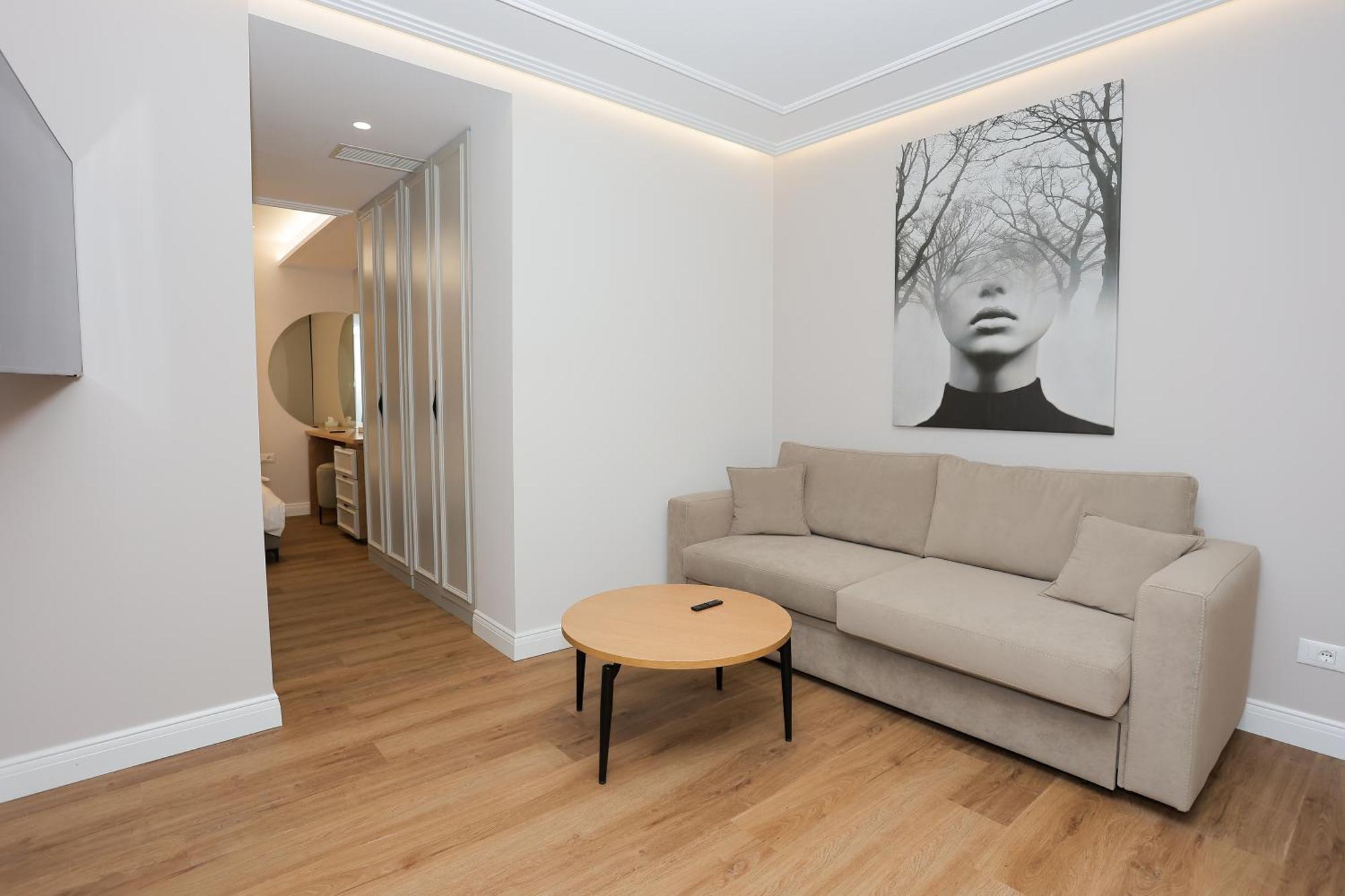 Exclusive Luxury & Free Parking * Tirana