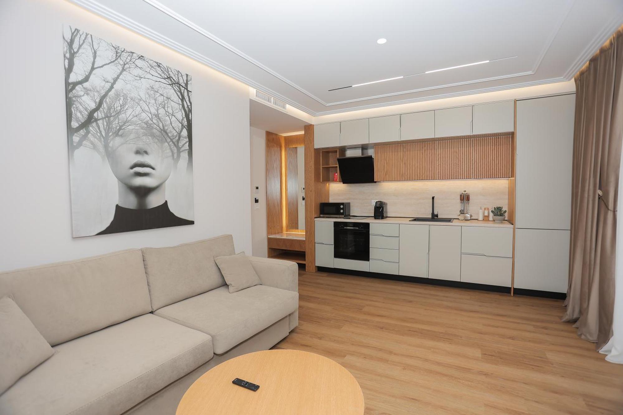 Exclusive Luxury & Free Parking Tirana