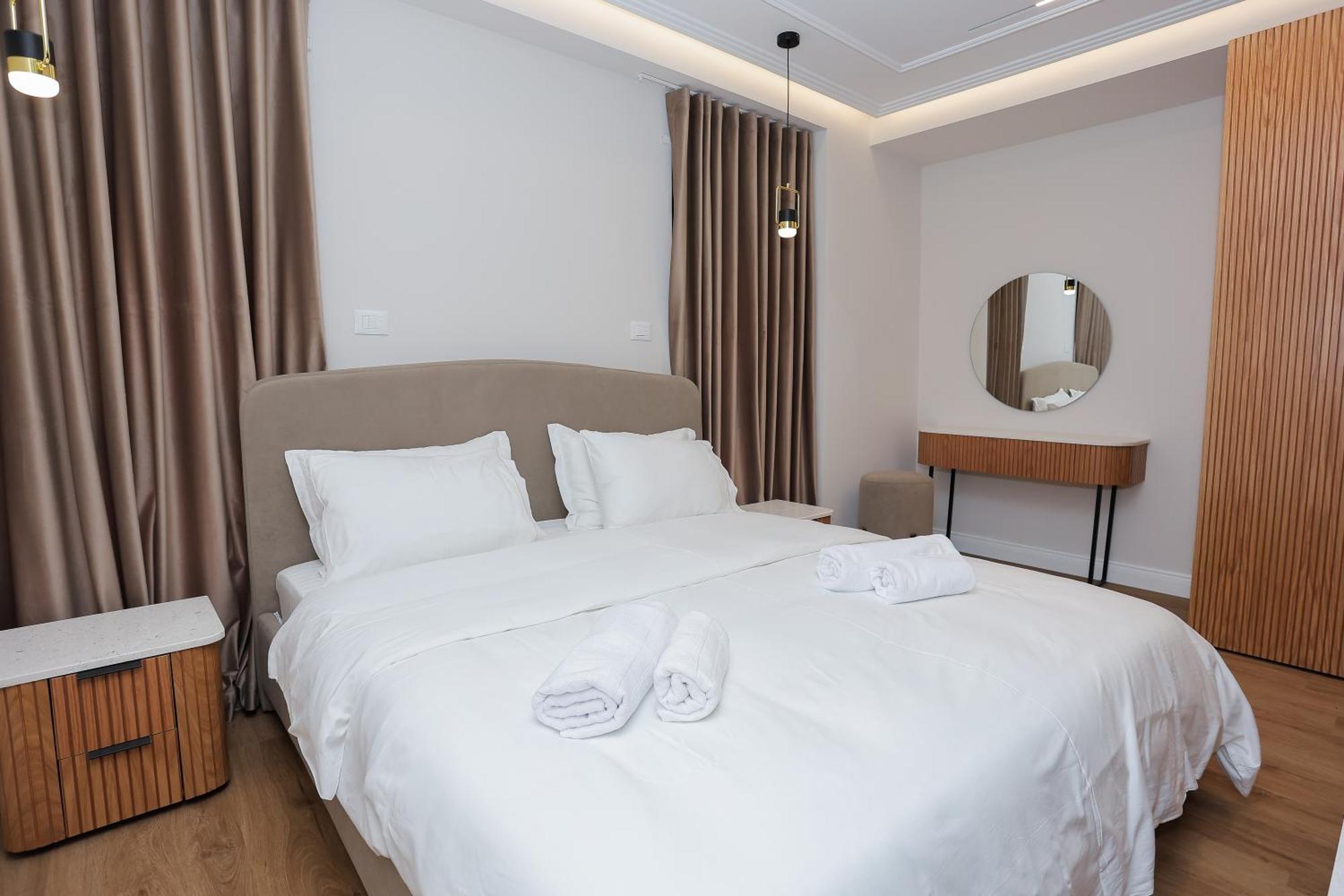Exclusive Luxury & Free Parking